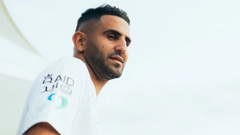 موعد وصول رياض محرز إلى قطر موعد وصول رياض محرز إلى قطر